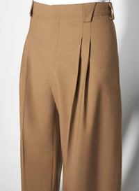 DARK BEIGE // beige pleated wide-leg trousers