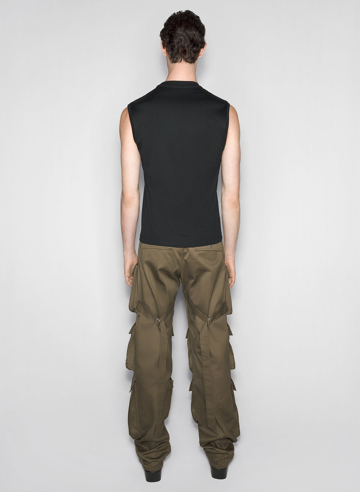 KAKI // khaki cargo pants