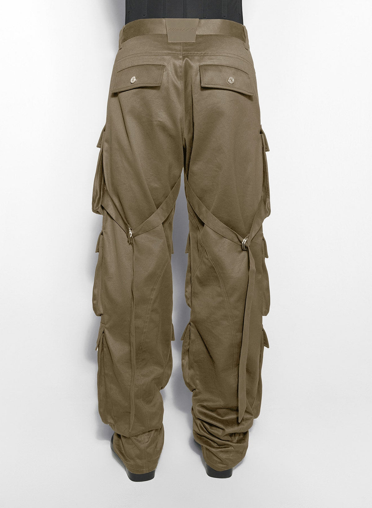 KAKI // khaki cargo pants