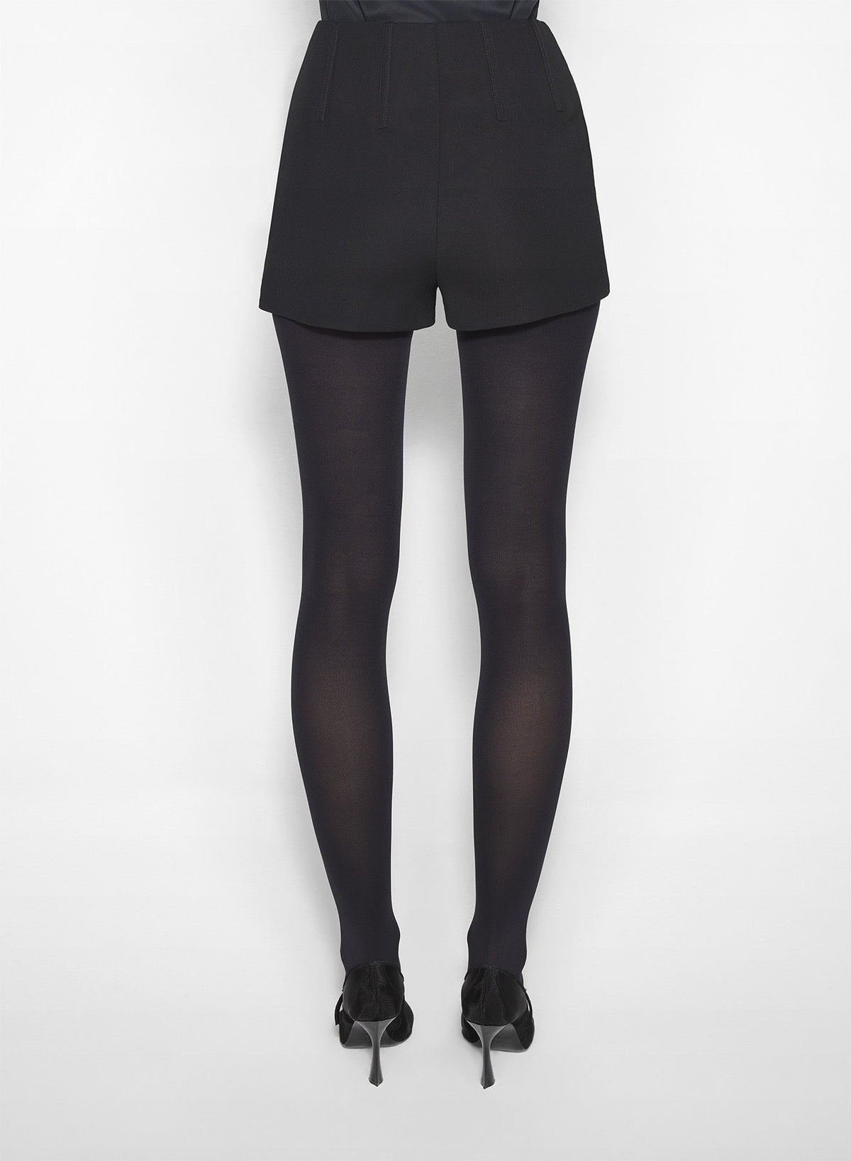 BLACK // black tailored boned shorts