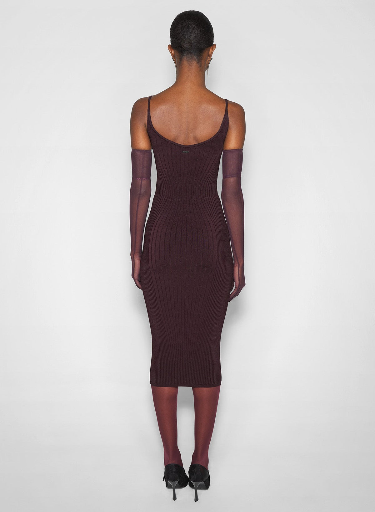 DARK BURGUNDY // burgundy sculpting knit dress