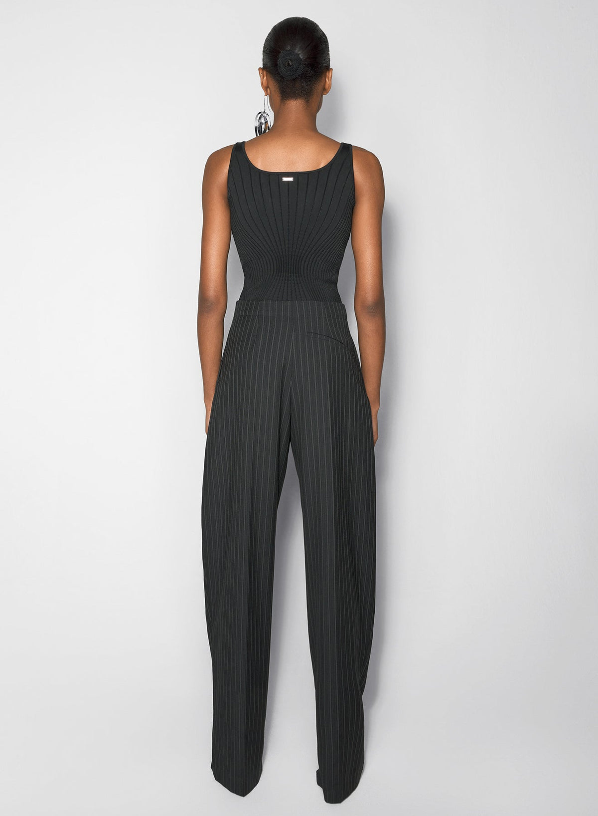 BLACK // black sculpting knit tank top