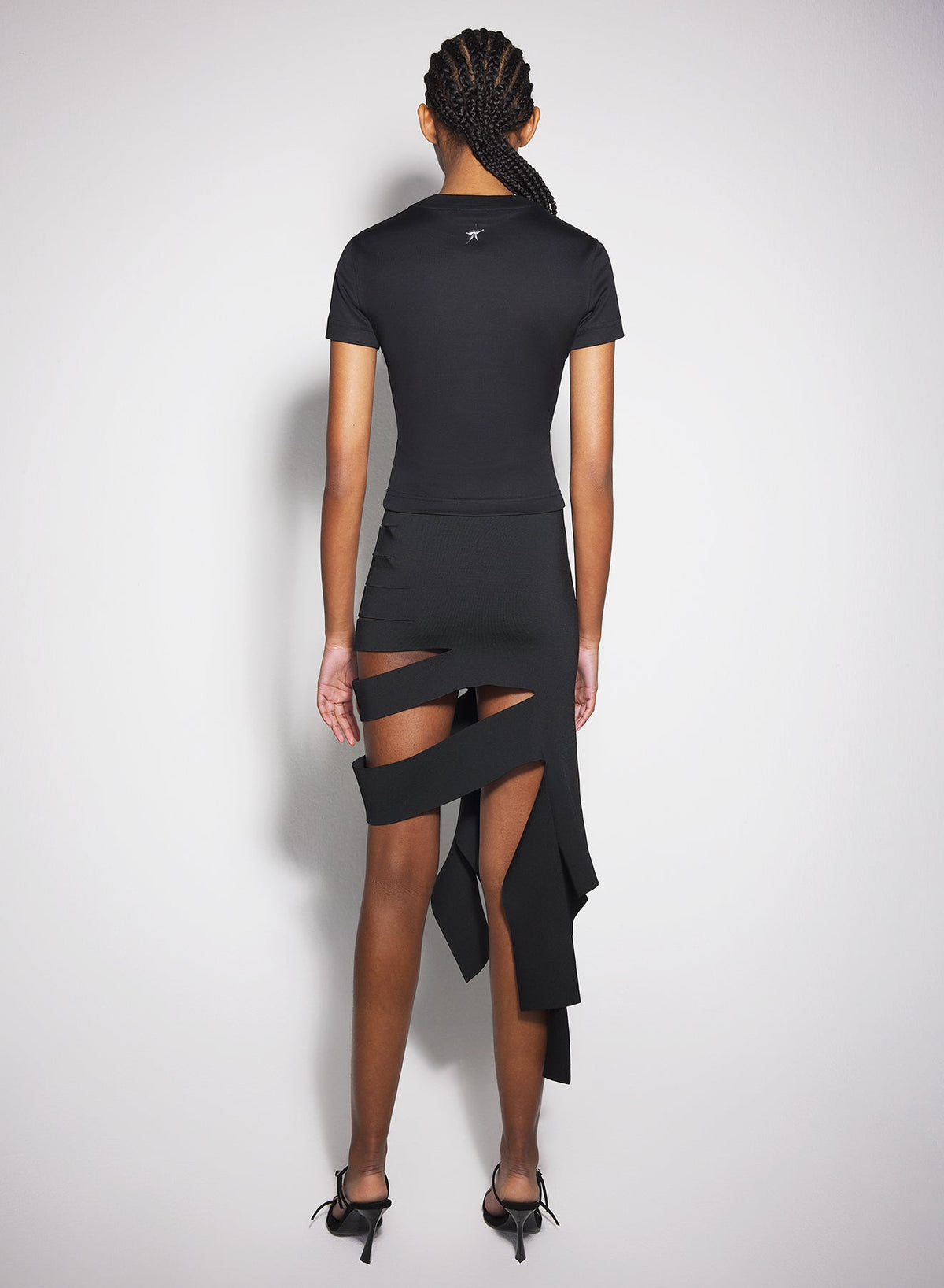 BLACK //  piercing t-shirt