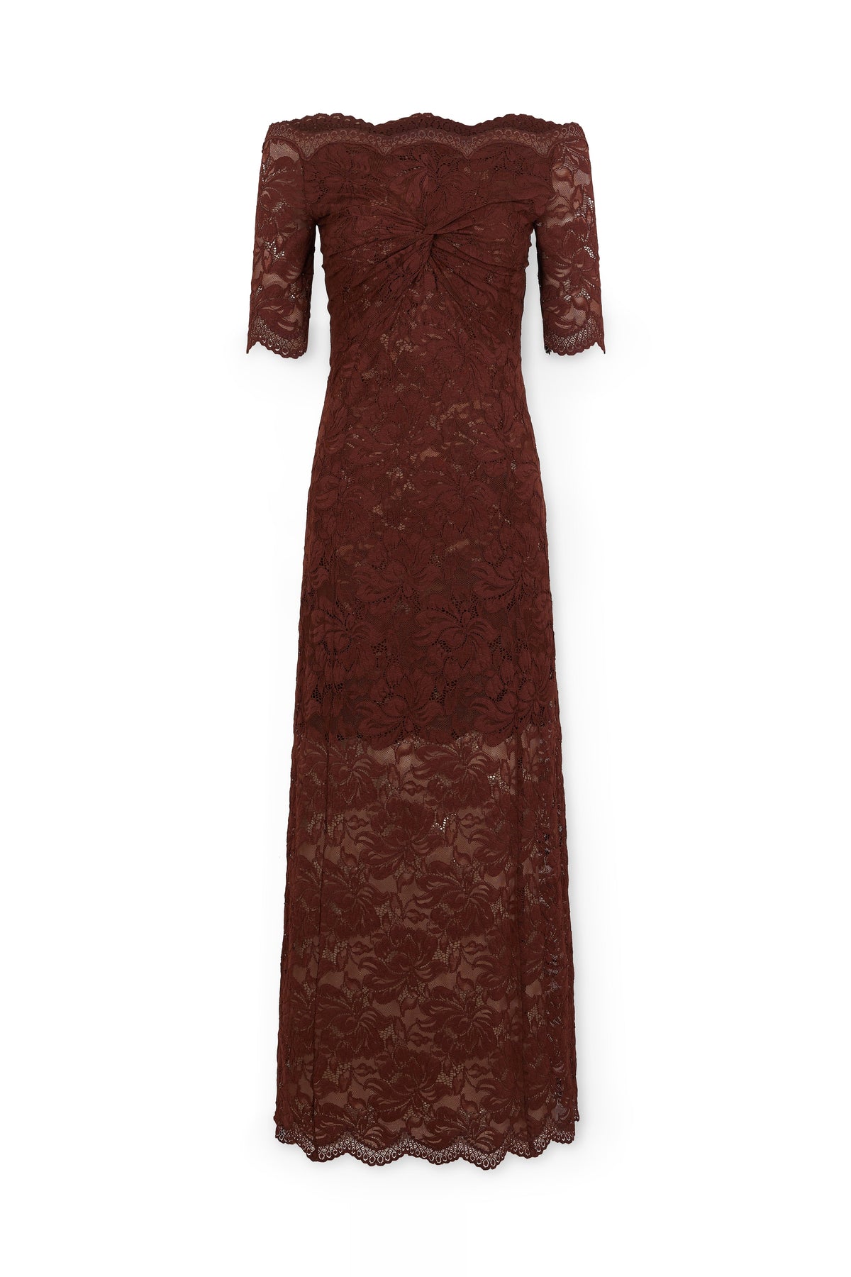 Long dress in lace