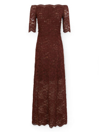 Long dress in lace
