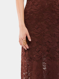 Long dress in lace