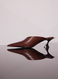 LEATHER DARK BROWN // brown lizard embossed leather fang 55 mules