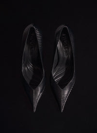 BLACK LEATHER GRAINY FANG 95 PUMP
