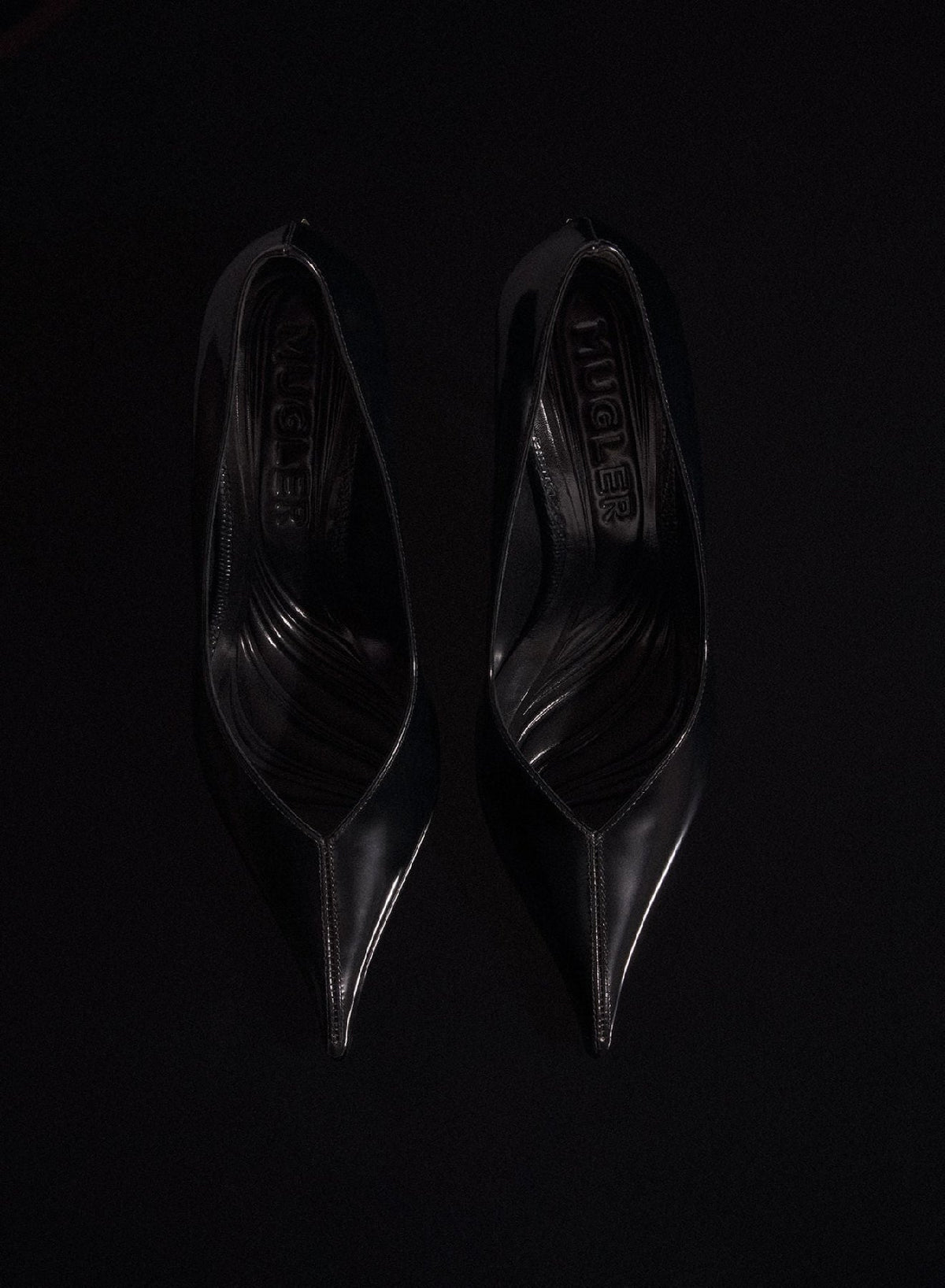 BLACK // kitten strappy sandal