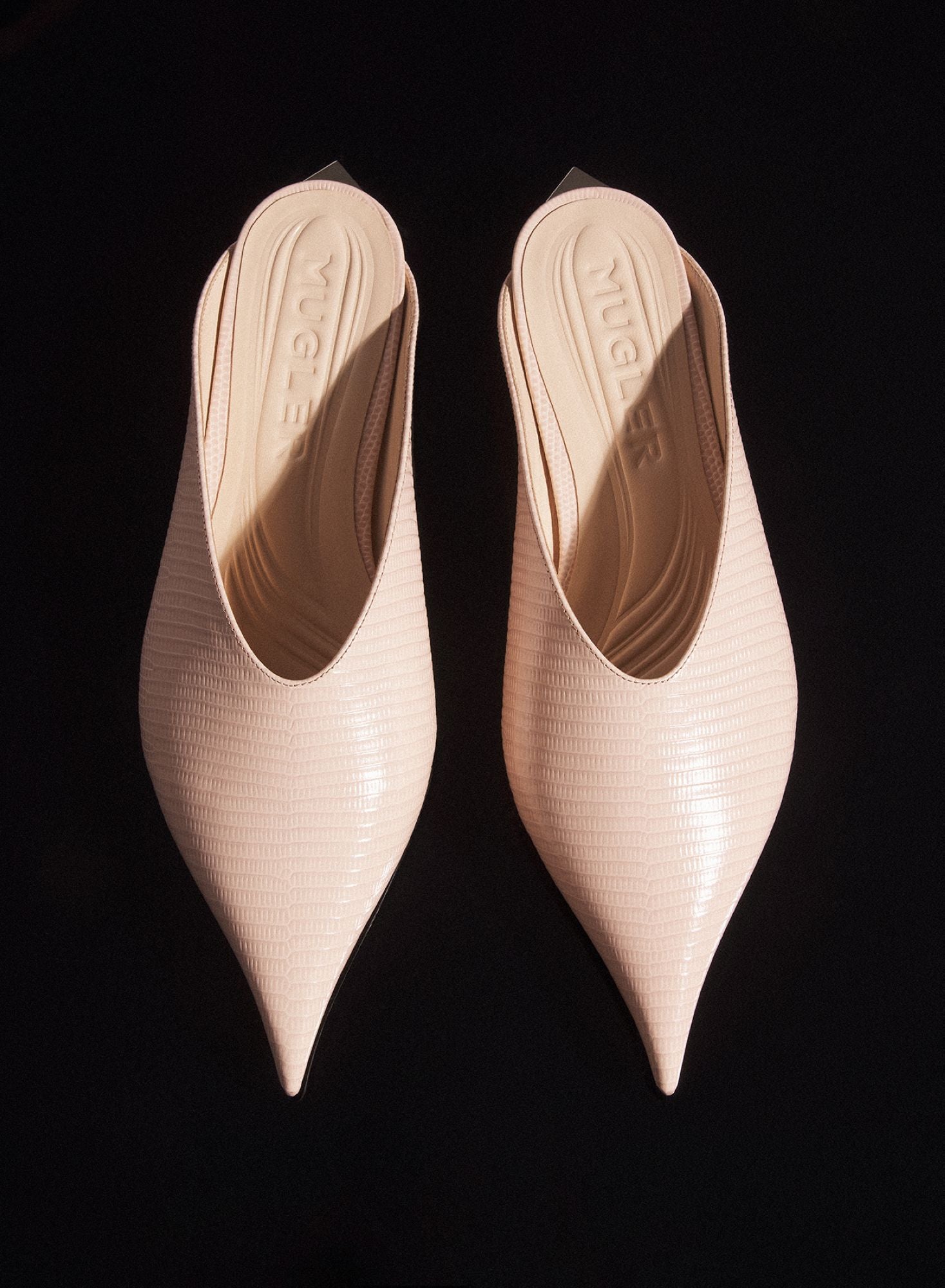 CEMENT PINK LEATHER FANG FLAT MULES