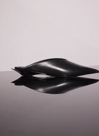 BLACK LEATHER FANG FLAT MULES