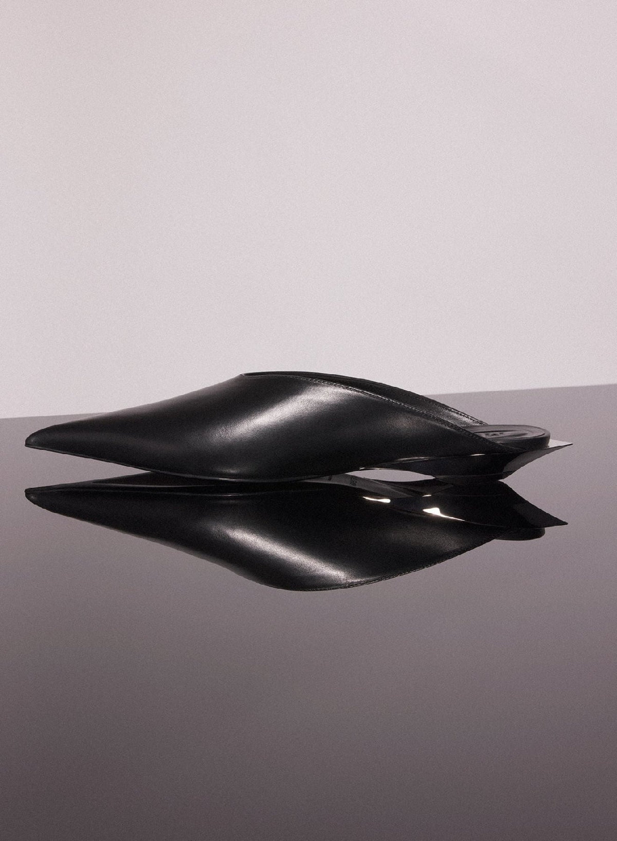 BLACK // black leather fang 55 pump