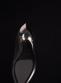 BLACK LEATHER FANG FLAT MULES