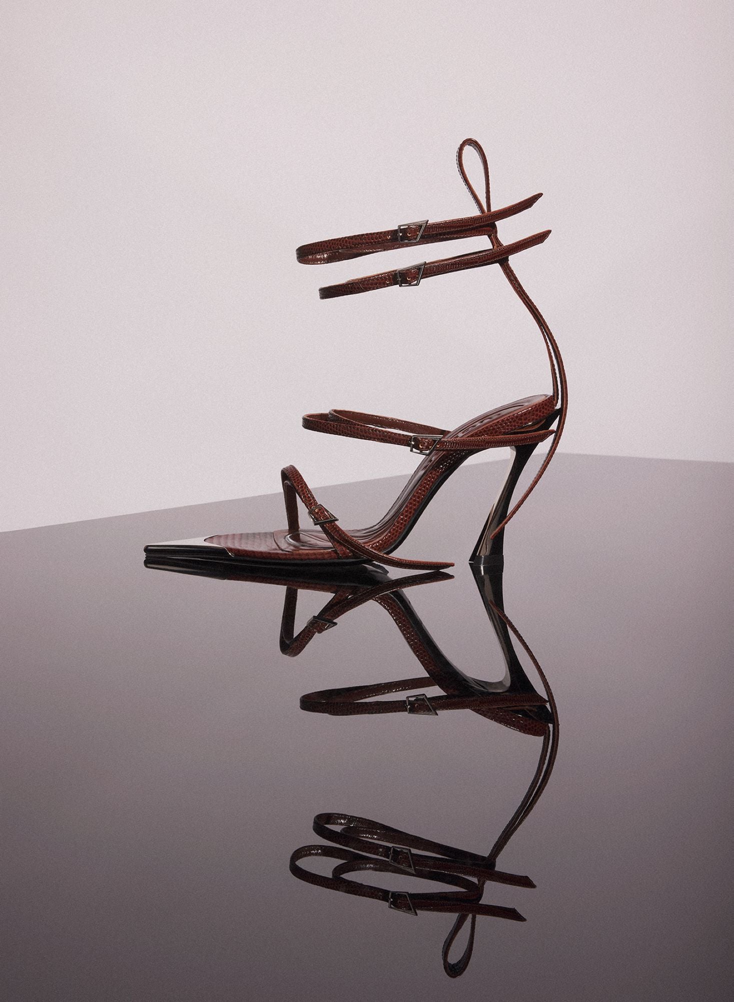 STRAPPY CEMENT PINK LEATHER FANG 95 SANDALS