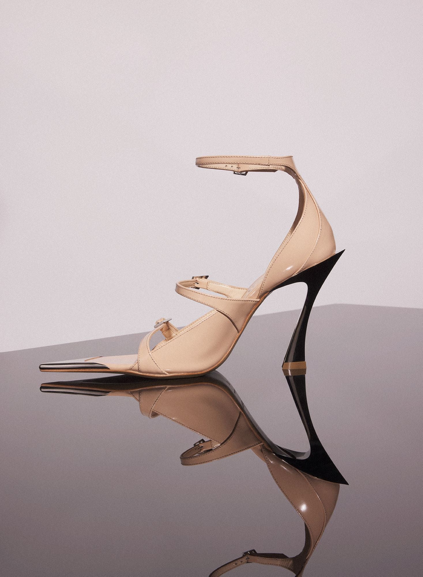 STRAPPY NUDE LEATHER CLASSIC 95 SANDALS