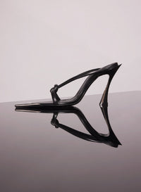 BLACK // black leather knotted fang 95 sandals
