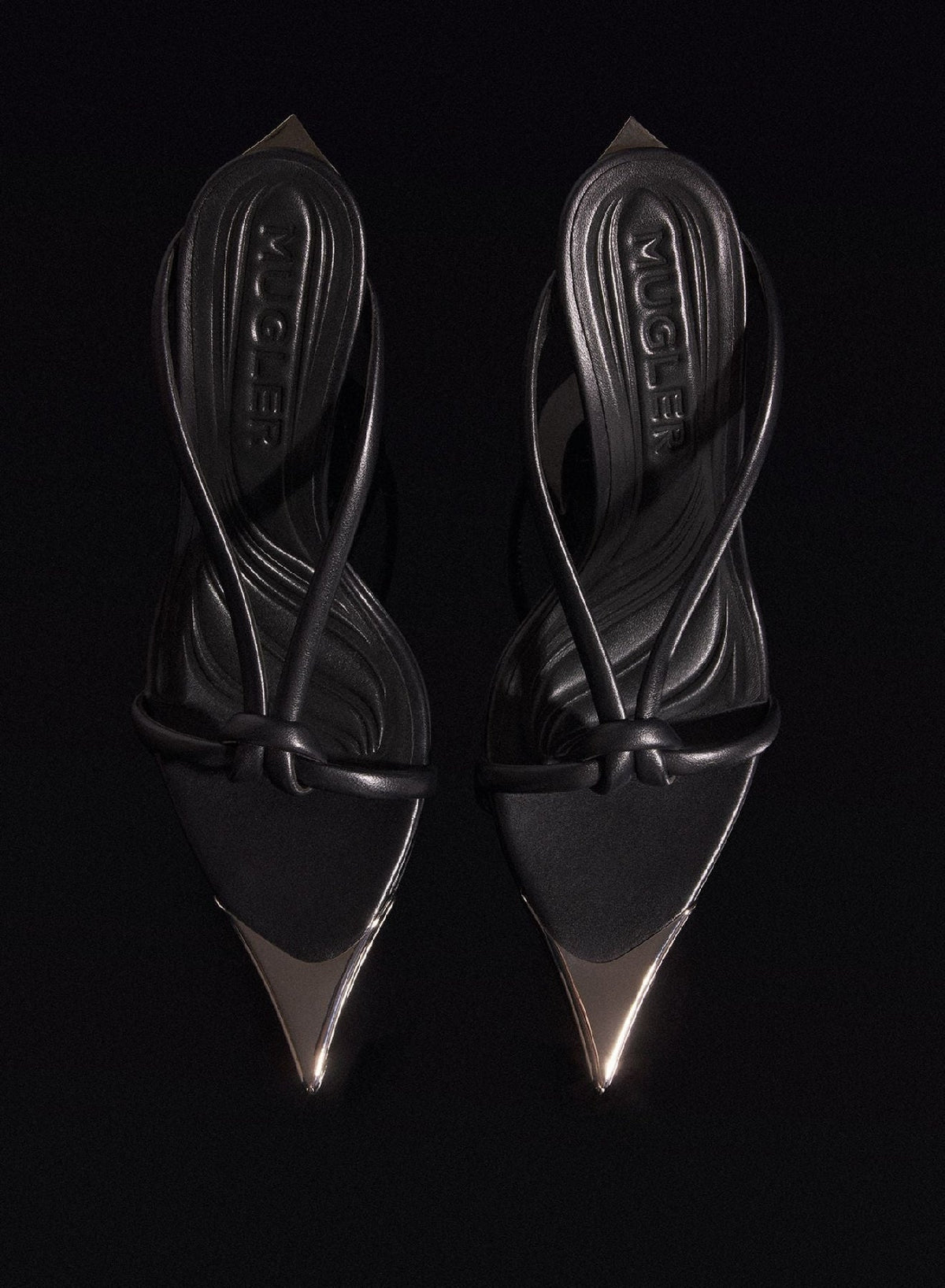 BLACK // black leather knotted fang 95 sandals