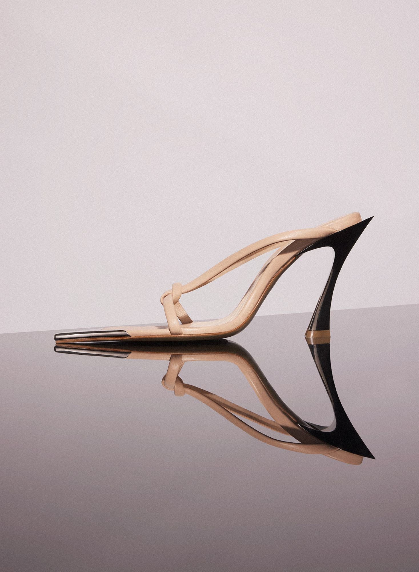 NUDE LEATHER KNOTTED FANG 95 SANDALS