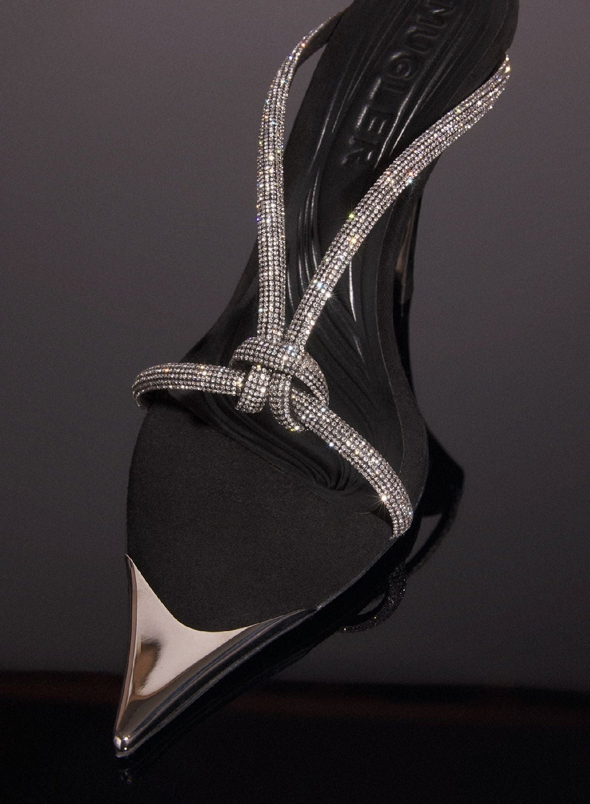 BLACK/CRYSTAL // black and crystal knotted fang 95 sandals