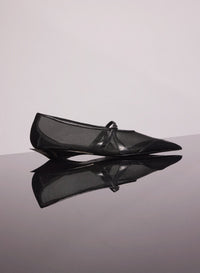 BLACK MESH FANG BALLERINA