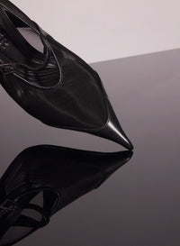 BLACK MESH FANG 95 PUMP WITH STRAP