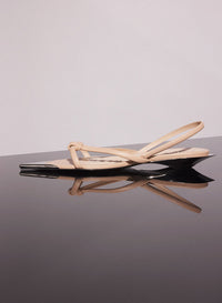 BLACK LEATHER KNOTTED FLAT SANDALS
