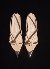 BLACK LEATHER KNOTTED FLAT SANDALS