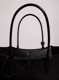 BLACK // black grained leather fang bag