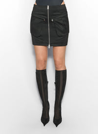 BLACK CARGO SKIRT