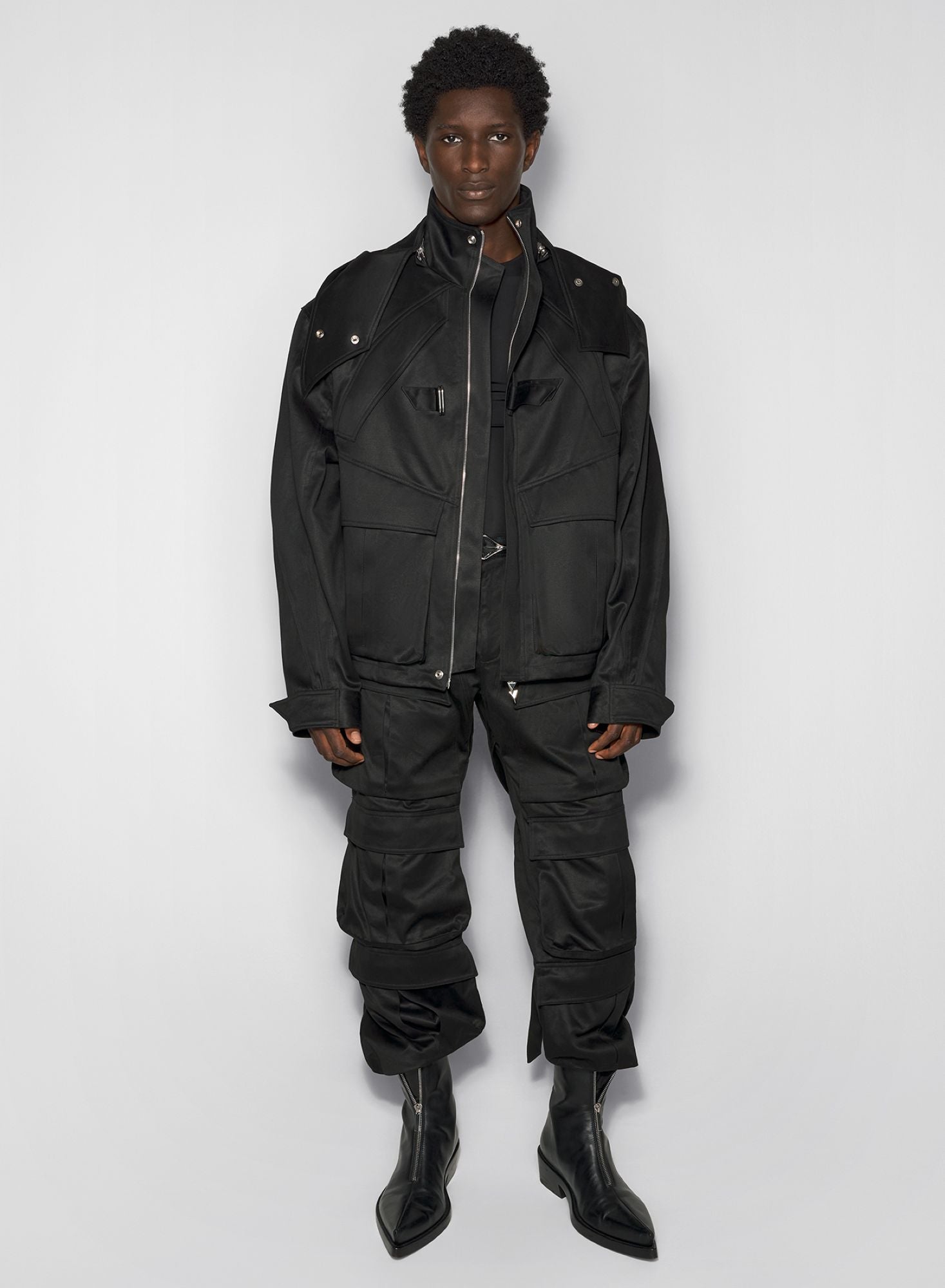 BLACK CARGO JACKET