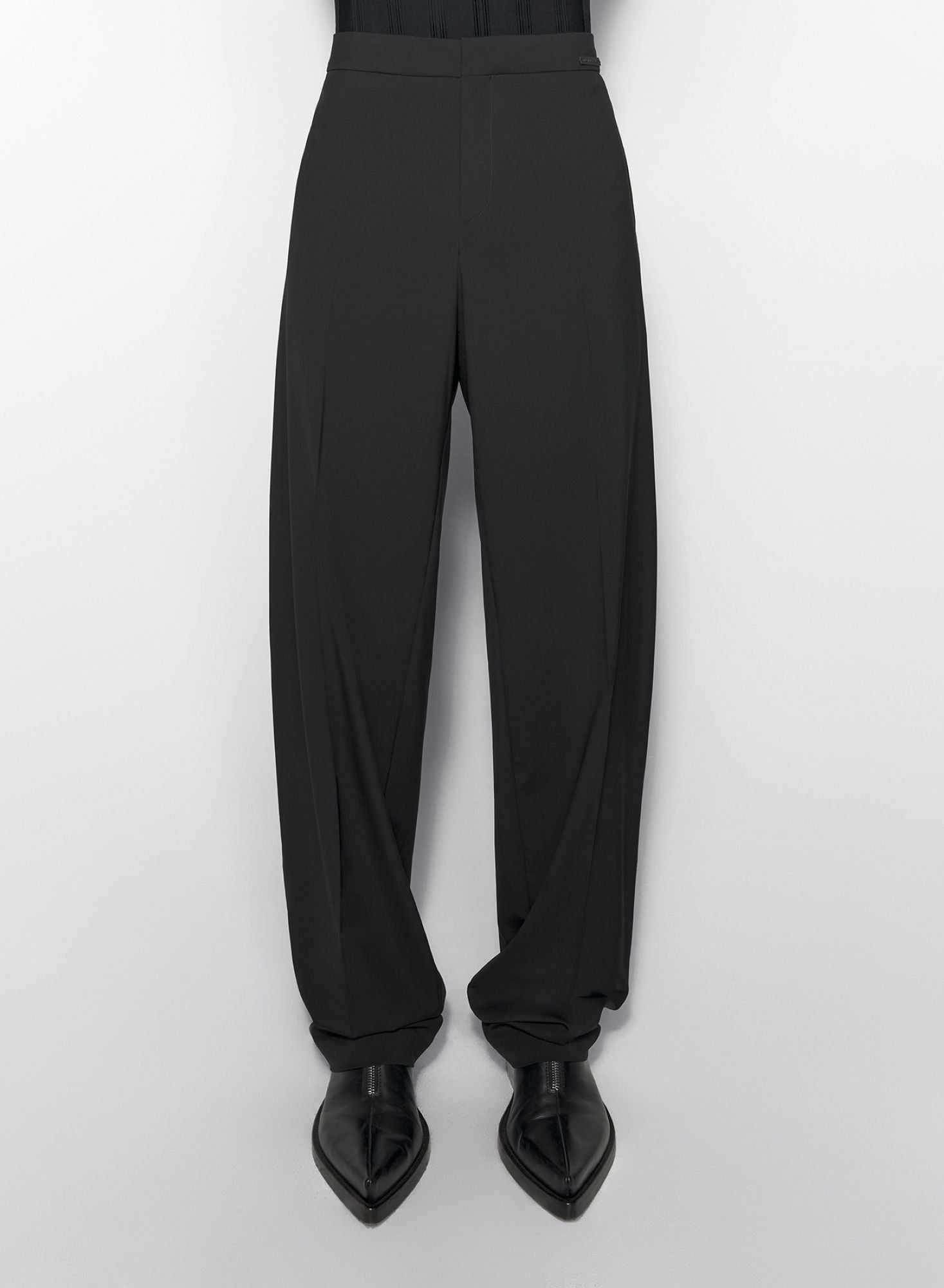 BLACK PLEATED WIDE LEG TROUSERS
