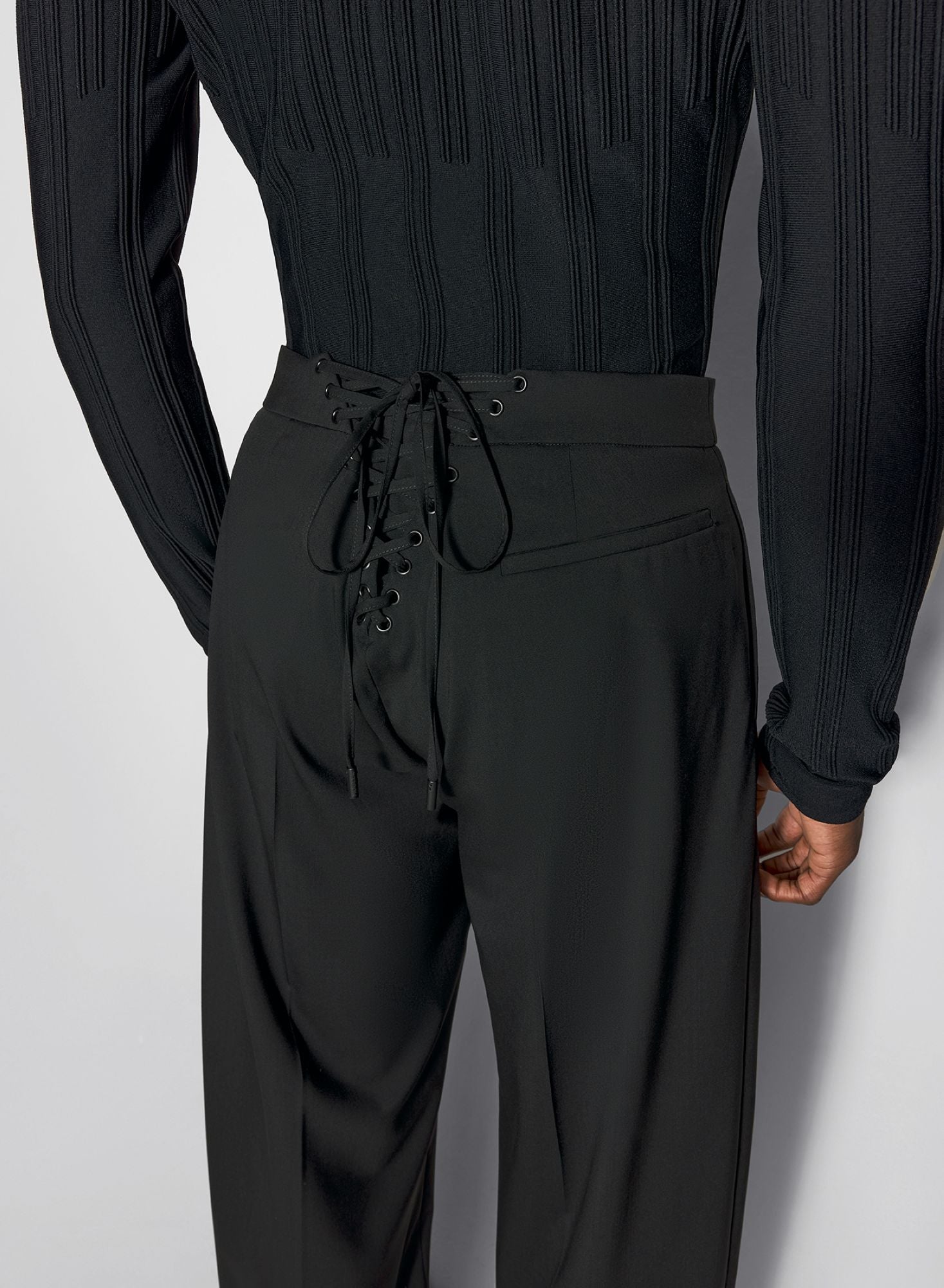 BLACK PLEATED WIDE LEG TROUSERS