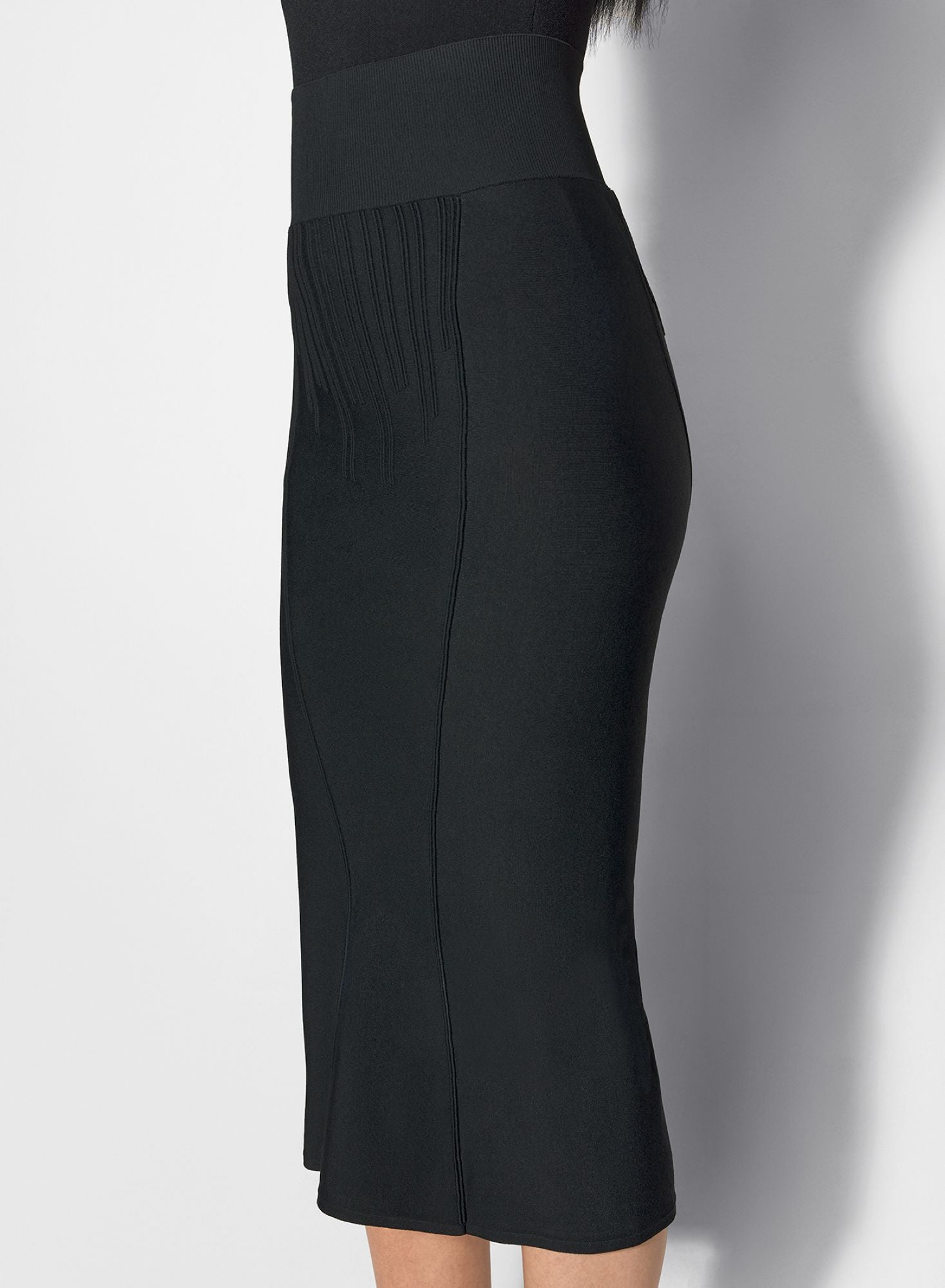 OFF WHITE BONING DETAIL MIDI KNIT SKIRT