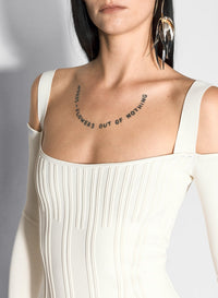 Robe en maille avec baleines apparentes - Off White