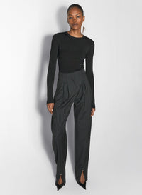 BLACK SCULPTING KNIT TOP