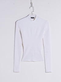 WHITE SCULPTING KNIT TOP