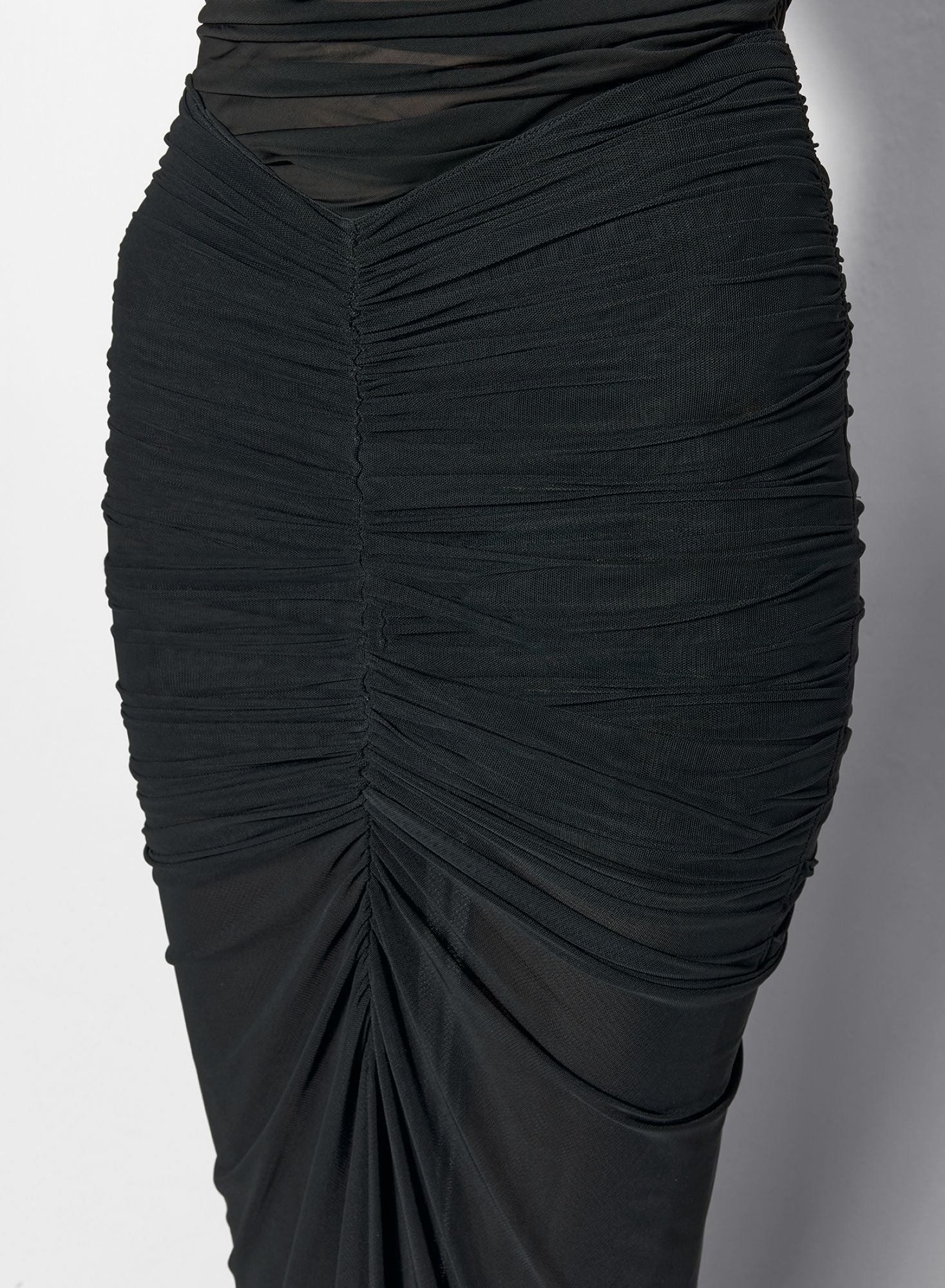 BLACK RUCHED MESH SKIRT