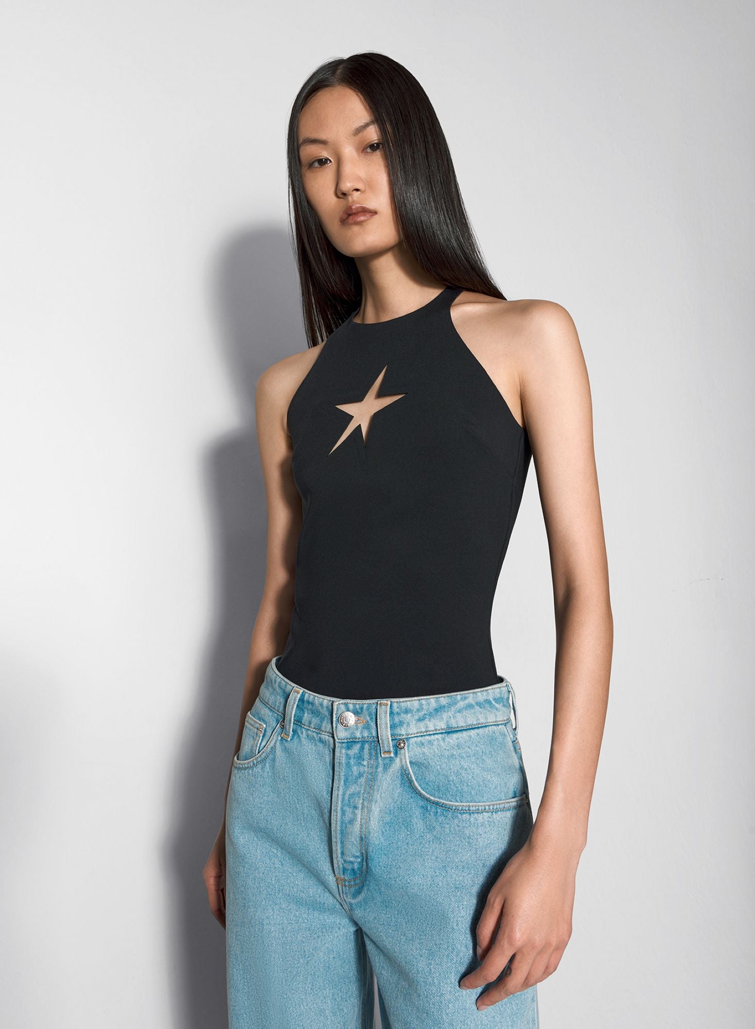 WHITE HALTER STAR TOP