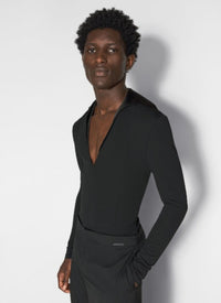 BLACK SPIKY SATIN COLLAR TOP