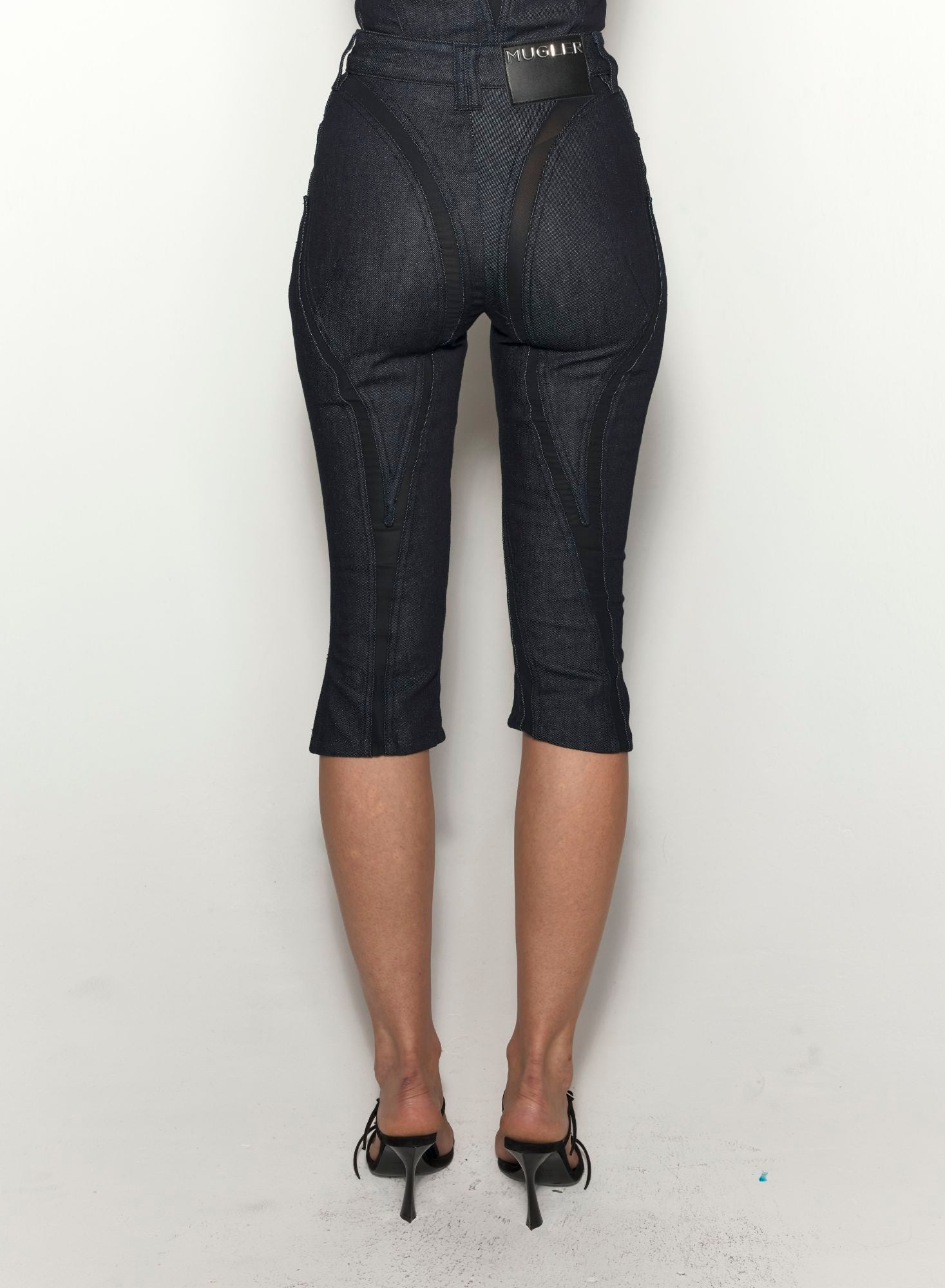 BLACK MESH RAW DENIM CAPRI JEANS