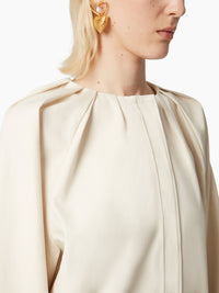 ROBE COURTE EN MAILLE
