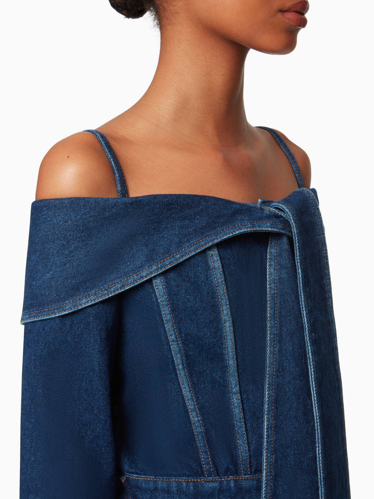 VESTE EN JEAN ÉPAULE DÉNUDÉE - Bleu