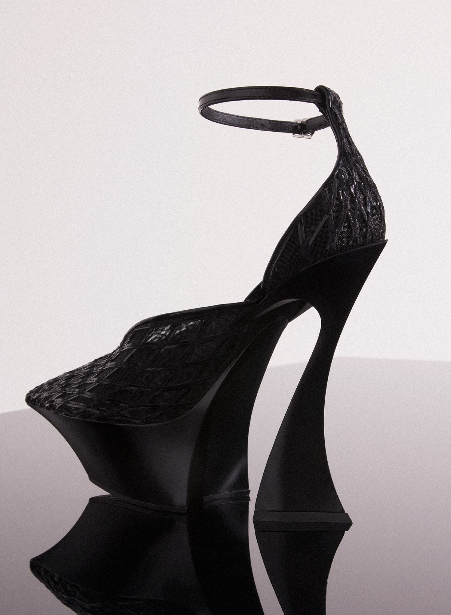 BLACK EMBROIDERED PLATFORM STRAPPY FANG 95 MULES