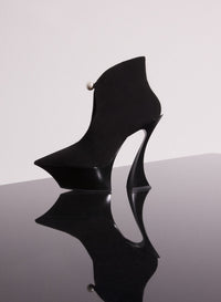 BLACK SUEDE PLATFORM FANG 95 ANKLE BOOTS