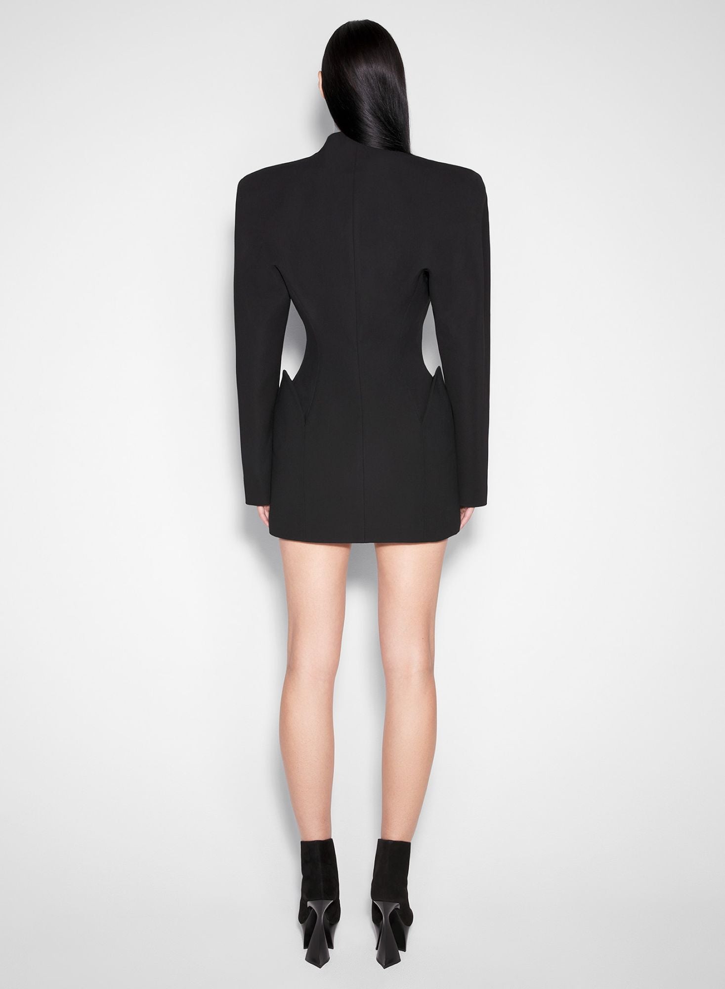 BLACK SCULPTURAL LONG  JACKET
