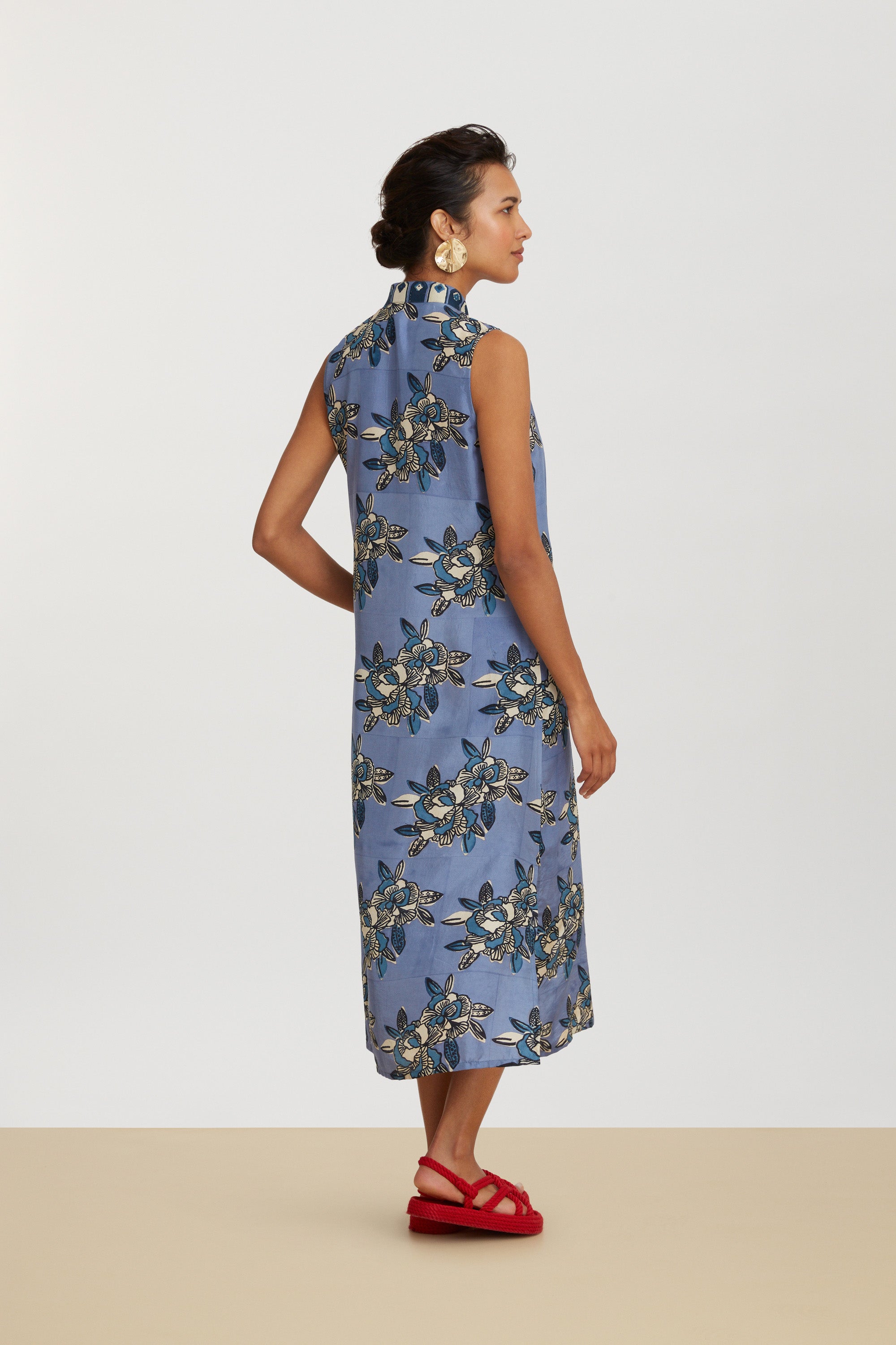 RECO PRIX : 232,5 // Benares Long Gilet Indigo Blues Plumbago