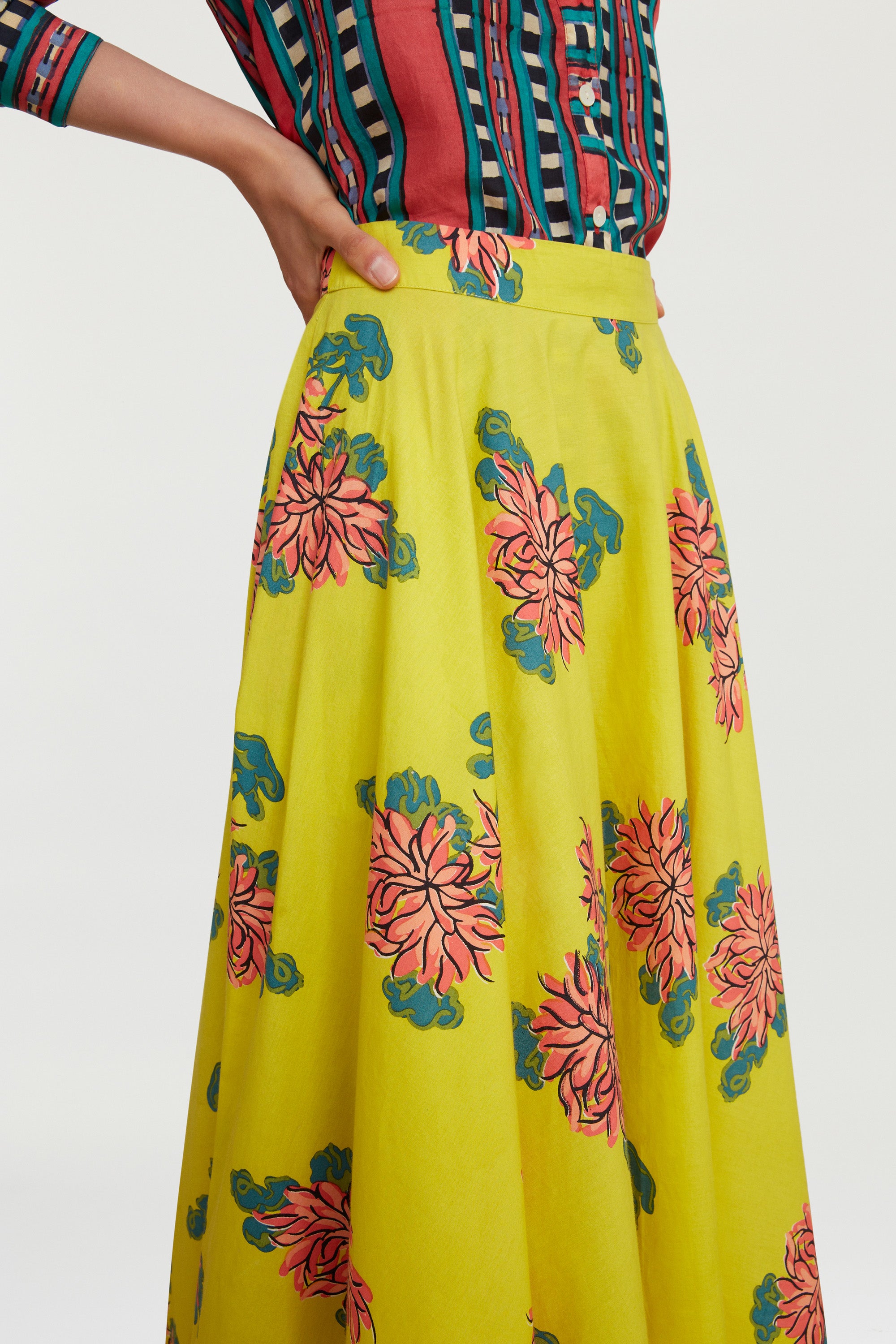 RECO PRIX : 152,5 // Circle Skirt Kimono Crisantemo Lemon