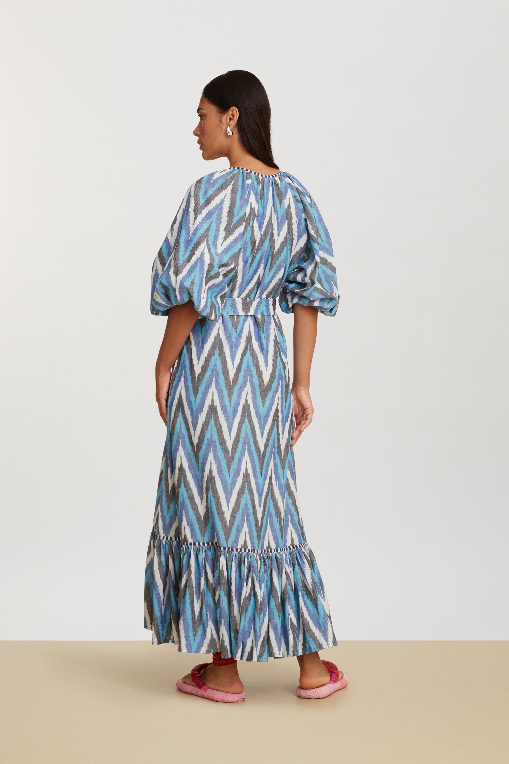 RECO PRIX : 175 // Mandili Dress Saheli Ikat Indigo