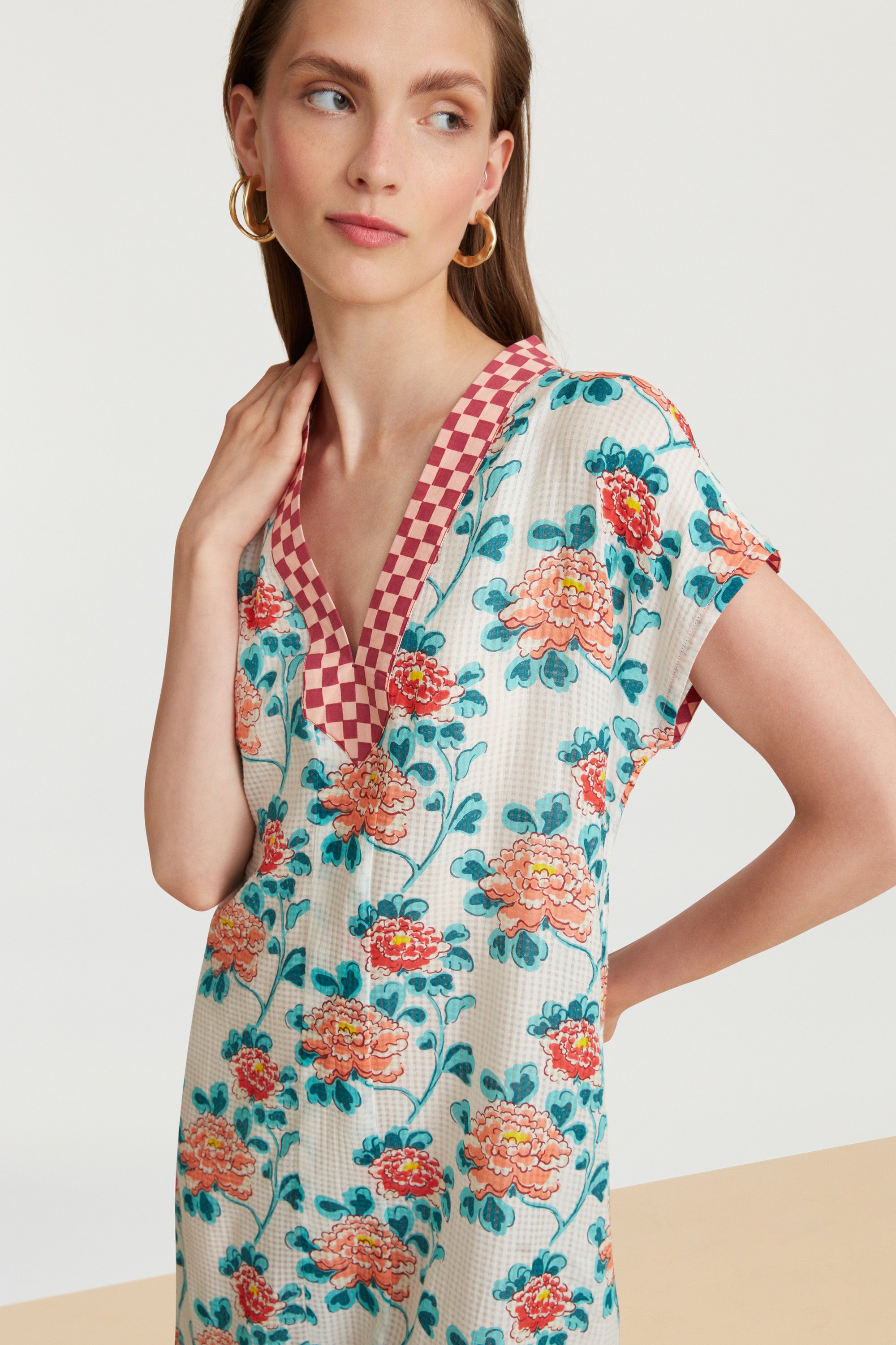 RECO PRIX : 130 // Plumeria Dress Missing Check Humayums Flower White