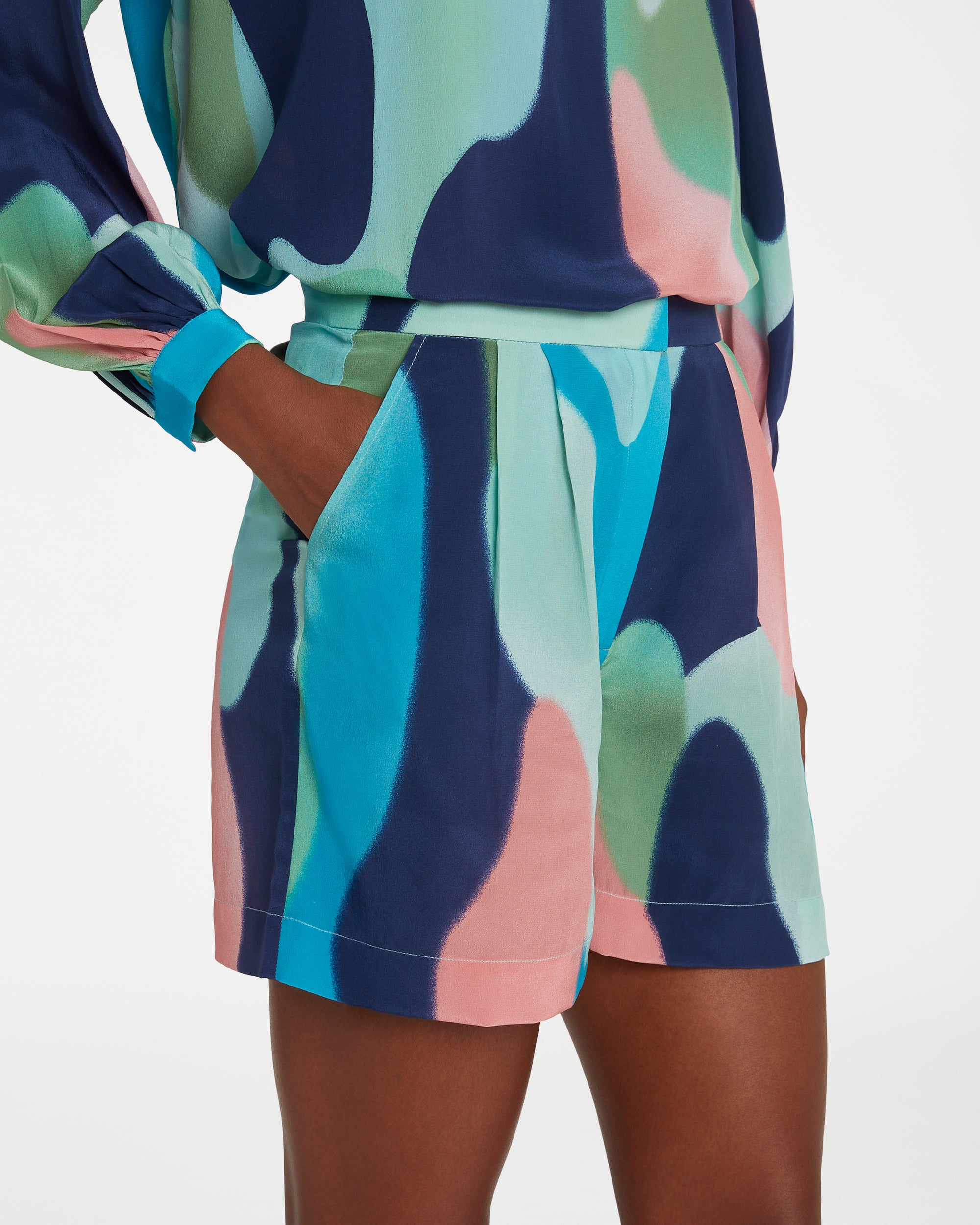 Tamu silk shorts - Blue